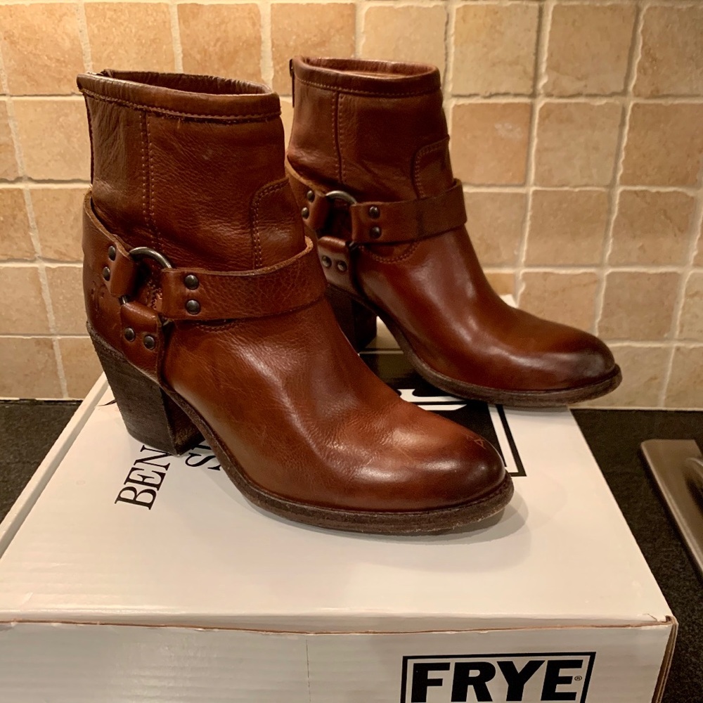 Frye Tabitha Harness Short Boot
